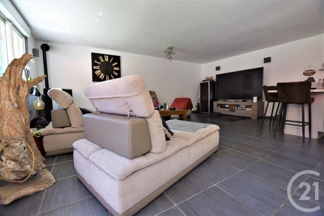 maison à vendre - 9 pièces - 183.46 m2 - ESTREES ST DENIS - 60 - PICARDIE - Century 21 Collin Immobilier maison à vendre - 9 pièces - 183.46 m2 - ESTREES ST DENIS - 60 - PICARDIE - Century 21 Collin Immobilier