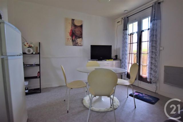 Afficher la photo en grand Appartement à vendre - 2 pièces - 24.45 m2 - LE TREPORT - 76 - HAUTE-NORMANDIE - Century 21 Collin Immobilier