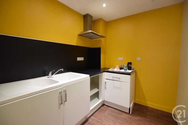 Afficher la photo en grand immeuble à vendre - 1618.0 m2 - ST JUST EN CHAUSSEE - 60 - PICARDIE - Century 21 Collin Immobilier