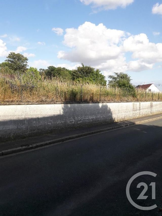 Afficher la photo en grand terrain à vendre - 465.0 m2 - ST JUST EN CHAUSSEE - 60 - PICARDIE - Century 21 Collin Immobilier