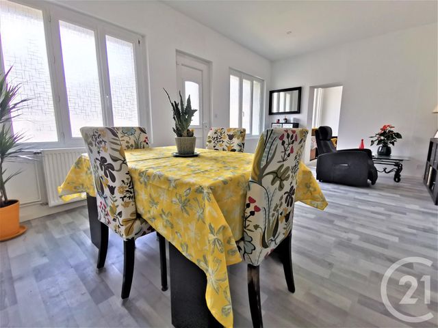 Afficher la photo en grand maison à vendre - 7 pièces - 140.0 m2 - LIANCOURT - 60 - PICARDIE - Century 21 Collin Immobilier