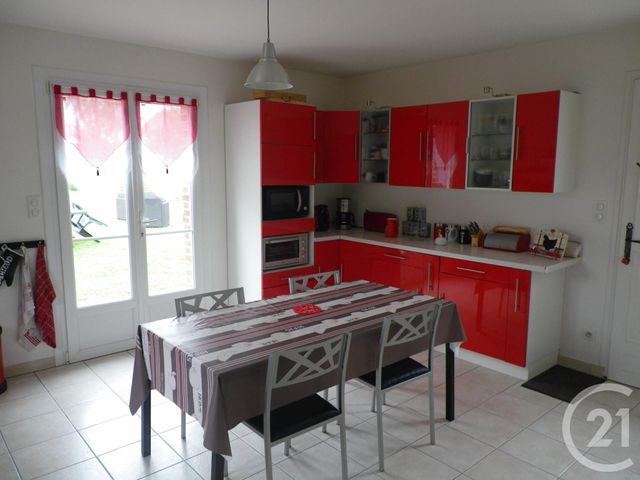 maison à louer - 5 pièces - 122.54 m2 - CHEVRIERES - 60 - PICARDIE - Century 21 Collin Immobilier