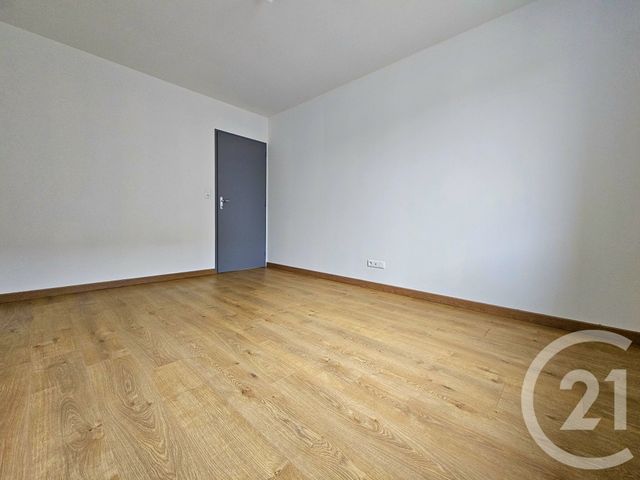 maison à louer - 3 pièces - 71.0 m2 - AVRIGNY - 60 - PICARDIE - Century 21 Collin Immobilier