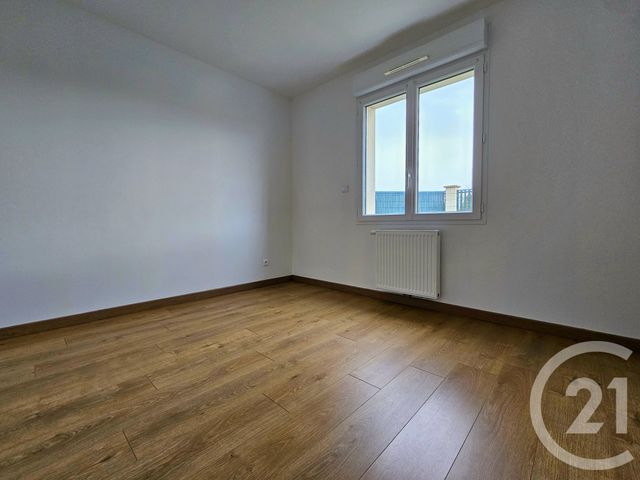 maison à louer - 3 pièces - 71.0 m2 - AVRIGNY - 60 - PICARDIE - Century 21 Collin Immobilier