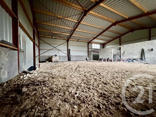 maison à louer - 1 pièce - 268.0 m2 - LA NEUVILLE ROY - 60 - PICARDIE - Century 21 Collin Immobilier